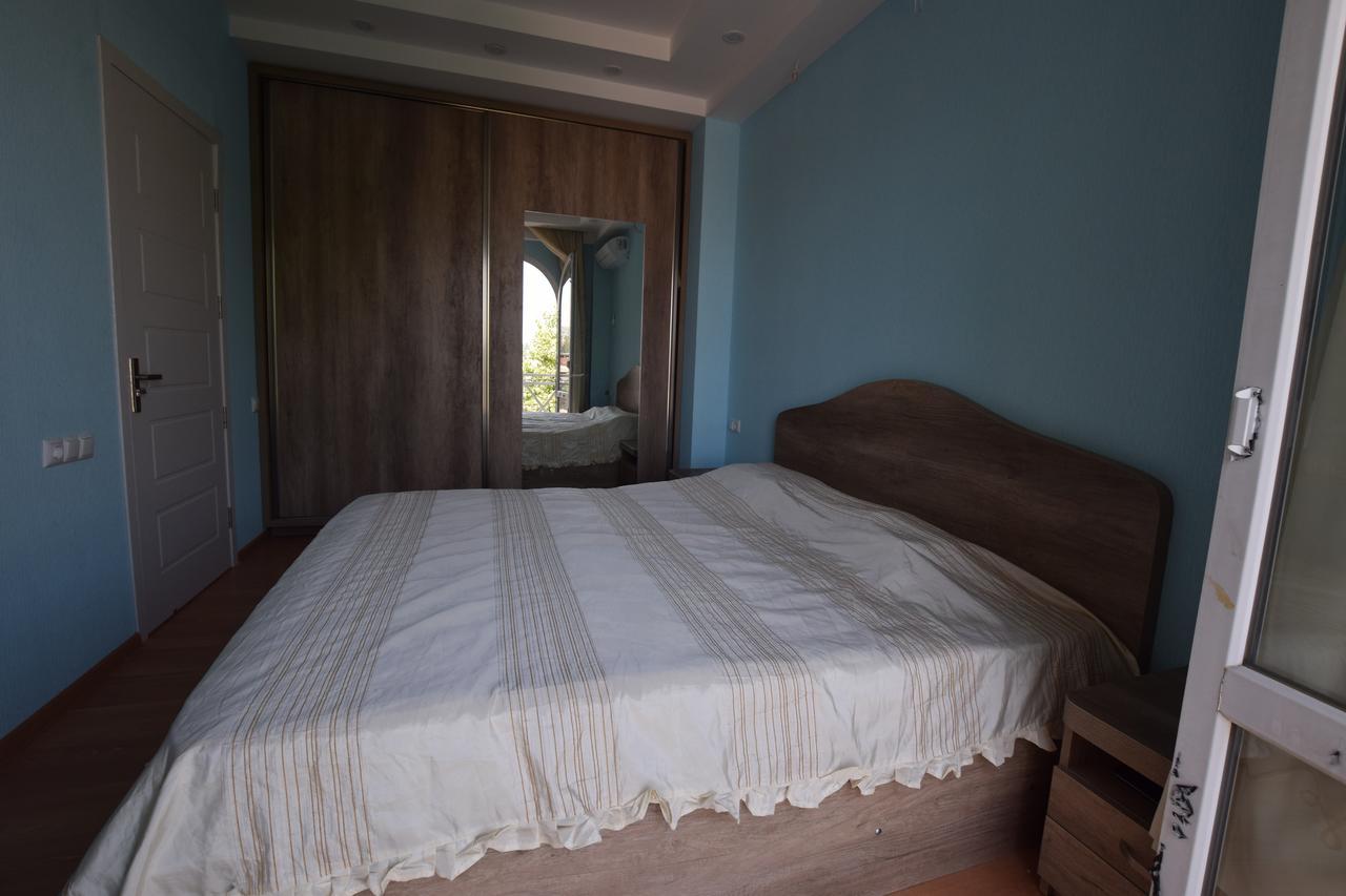Гостевой дом Rest Home Тбилиси Экстерьер фото