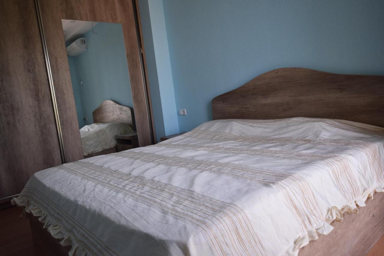 Гостевой дом Rest Home Тбилиси Экстерьер фото